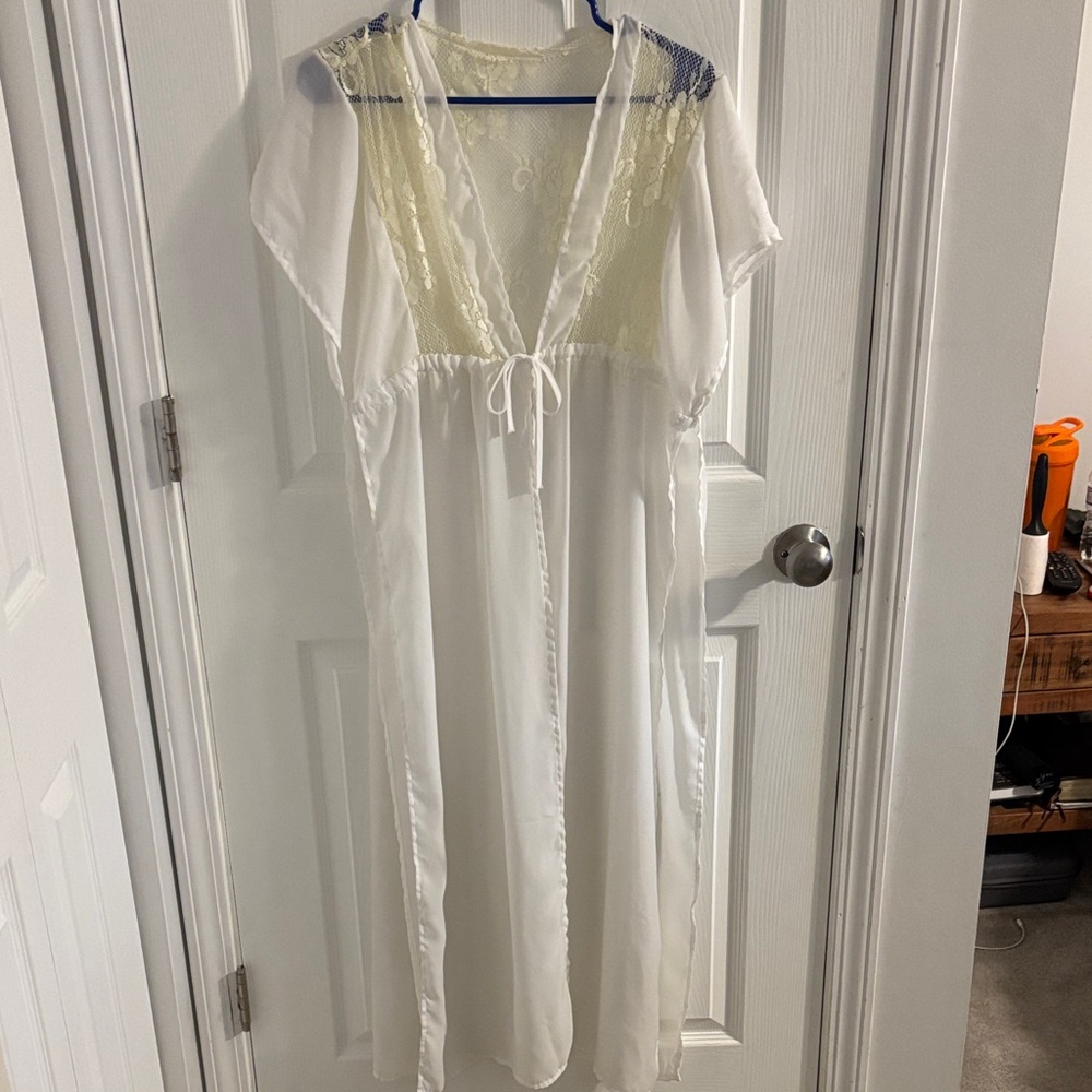 Elegant White and Cream Lace Nightgown